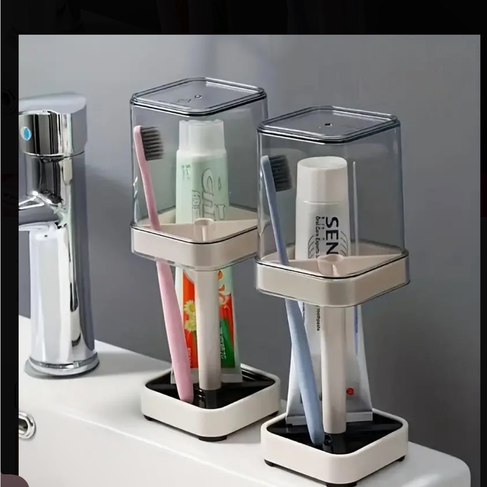 Toothbrush Holder With Gargle Cup